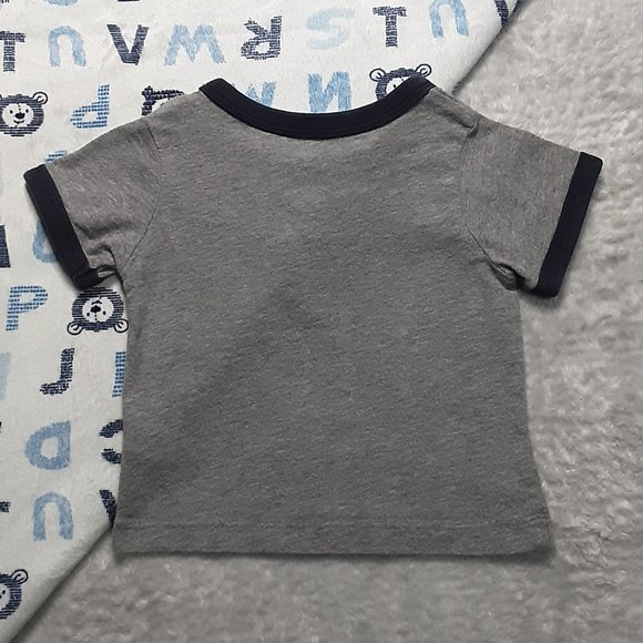 ❄️ 9m | OshKosh B'gosh | Short Sleeved T-Shirt - Picture 3 of 5
